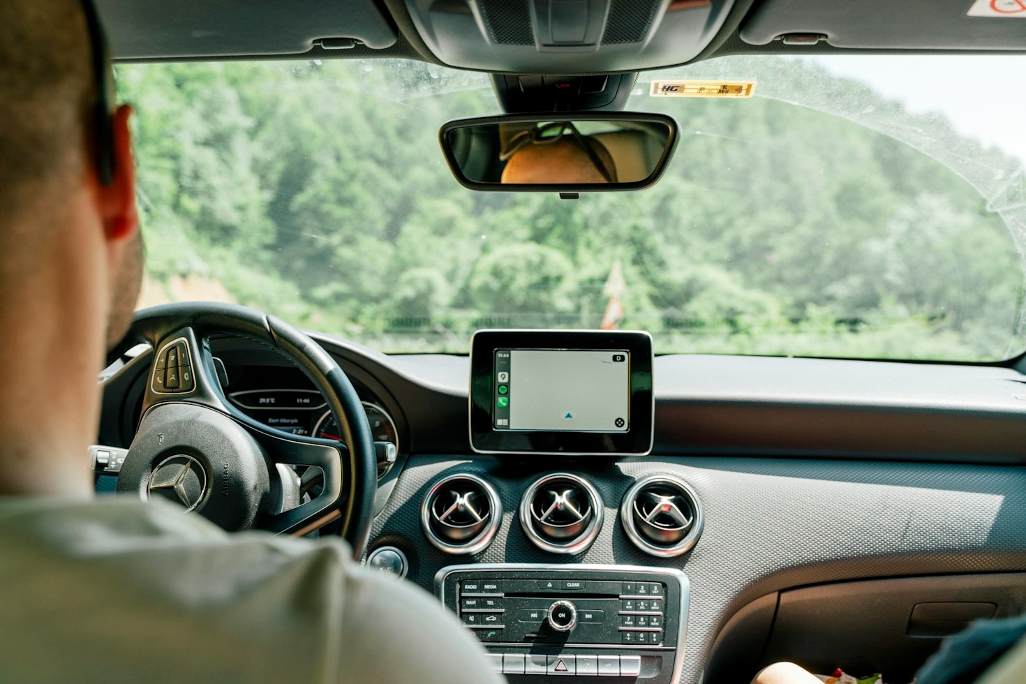 The Essential Guide to Your First Autonomous Ride